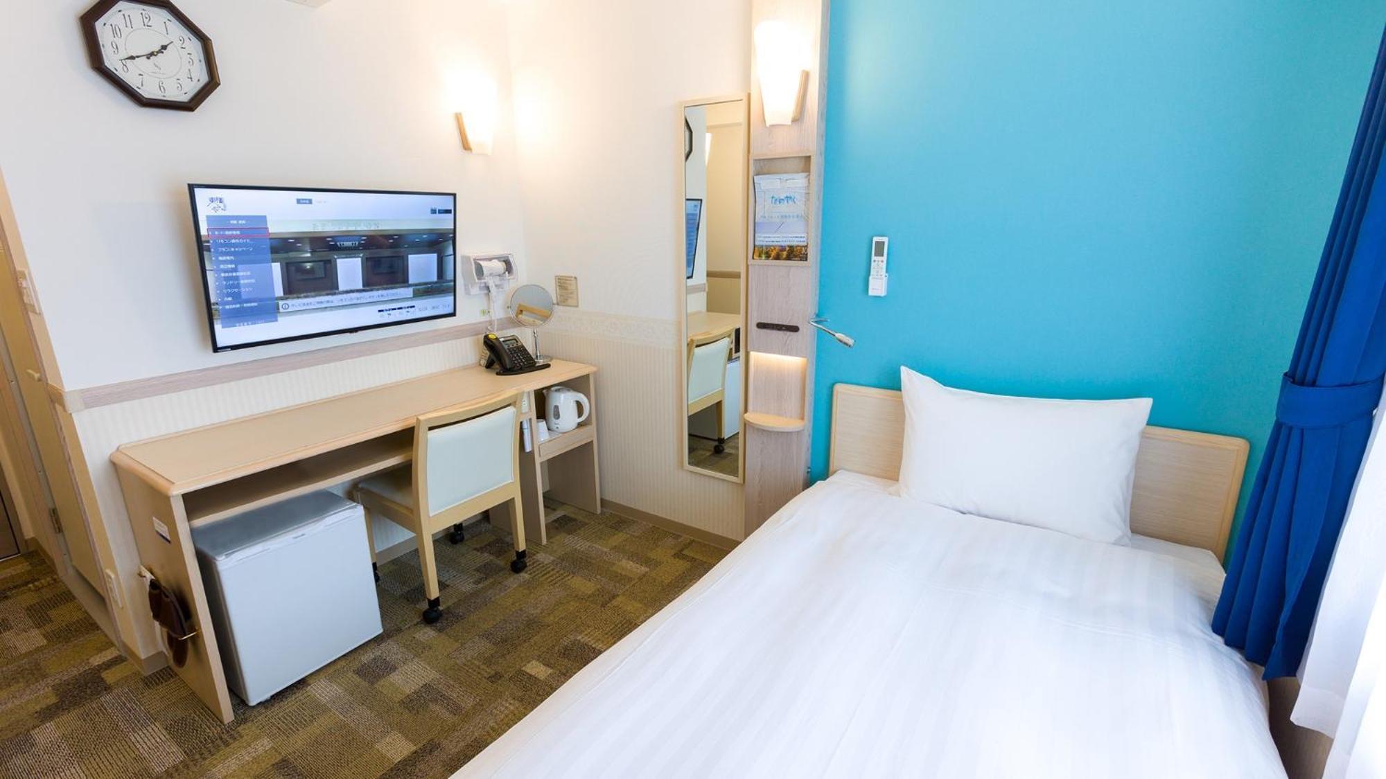 Toyoko Inn Omiya-Eki Higashi-Guchi Saitama Room photo